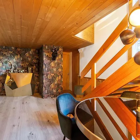 Inviting 5-bed House In Holiday home St. Moritz