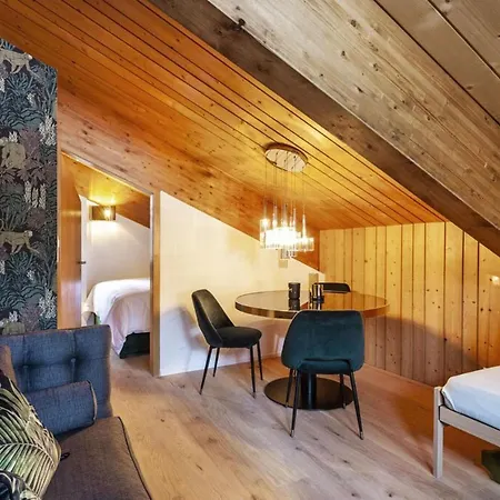 Inviting 5-bed House In